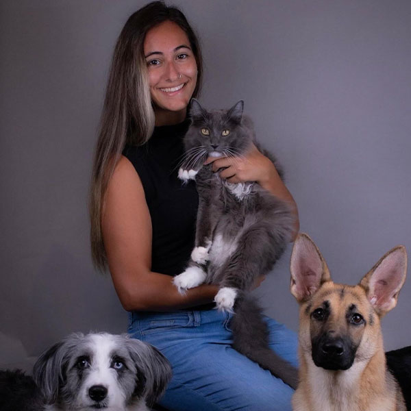 Veterinary team member Ashlyn at Bayview Animal Hospital in Saint Petersburg, FL
